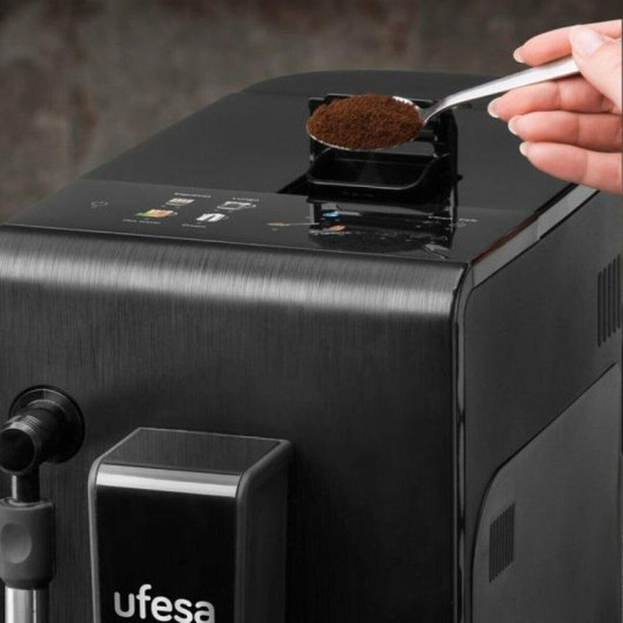 Superavtomatski aparat za kavo UFESA Črna